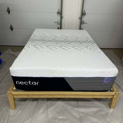 Nectar Luxe Hybrid Full Size Mattress 