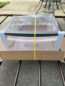 Kenmore Elite vegetable temperature control drawer