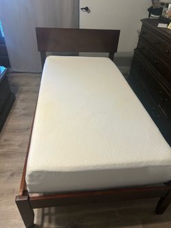 Twin bed