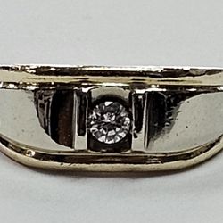 Gold Diamond Ring #11316