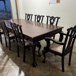 dining  table 