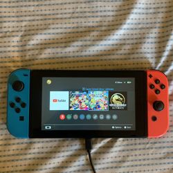 Nintendo Switch 