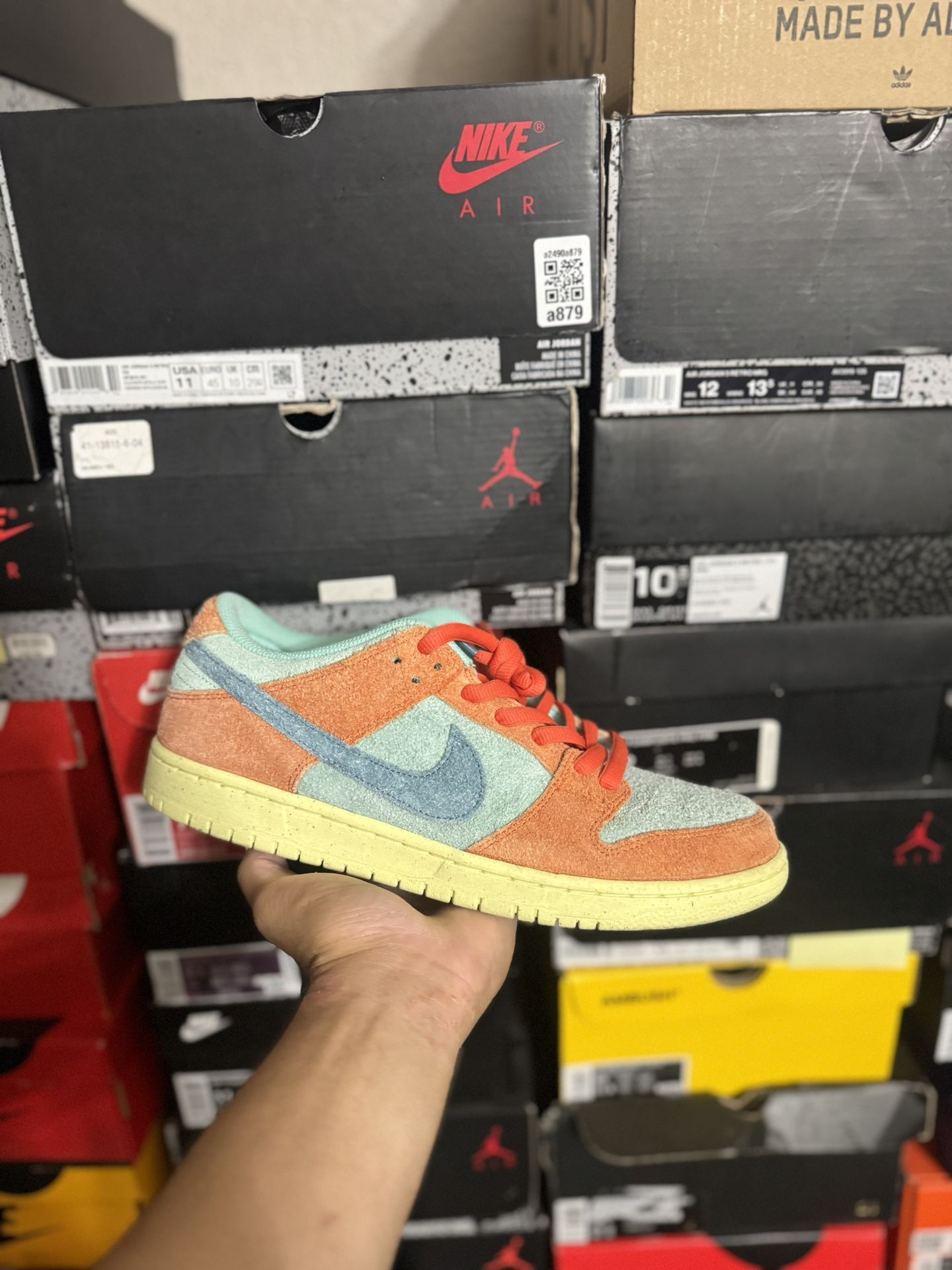 Nike SB Dunk Low Orange Emerald Rise size 10.5 VNDS