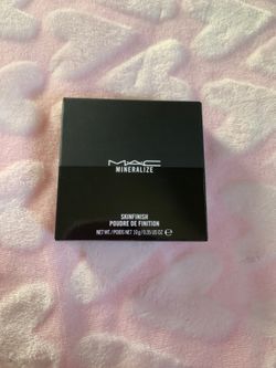 Mac make up