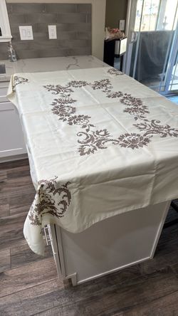 Vintage crosss stitch table cloth