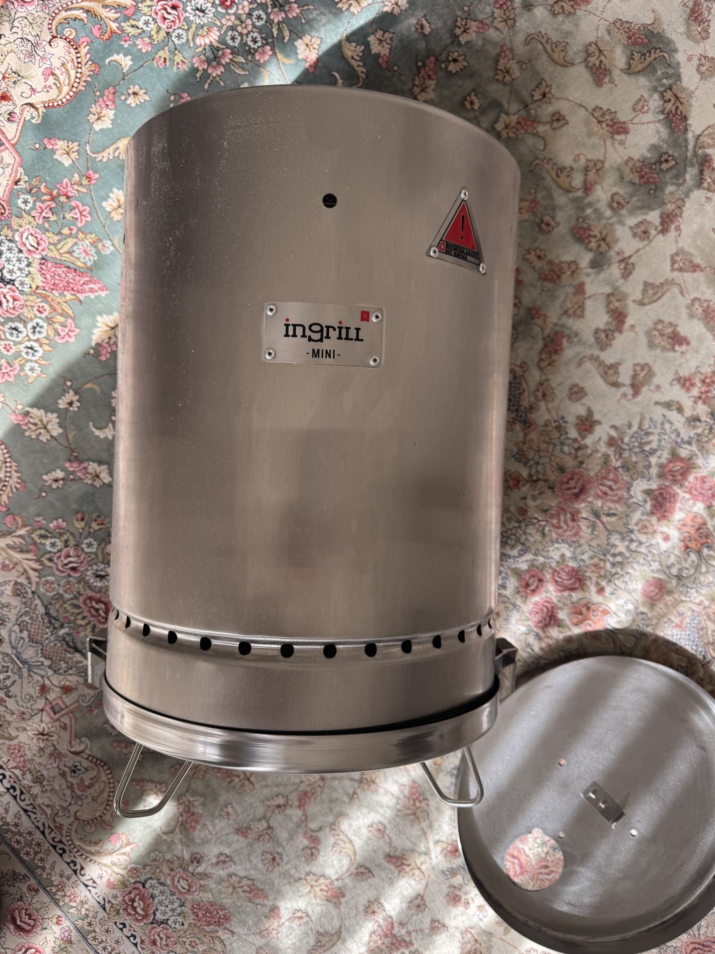 Grill Mini barrel smoker and grill.