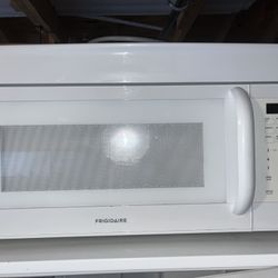 Frigidaire Over The Stove Microwave 