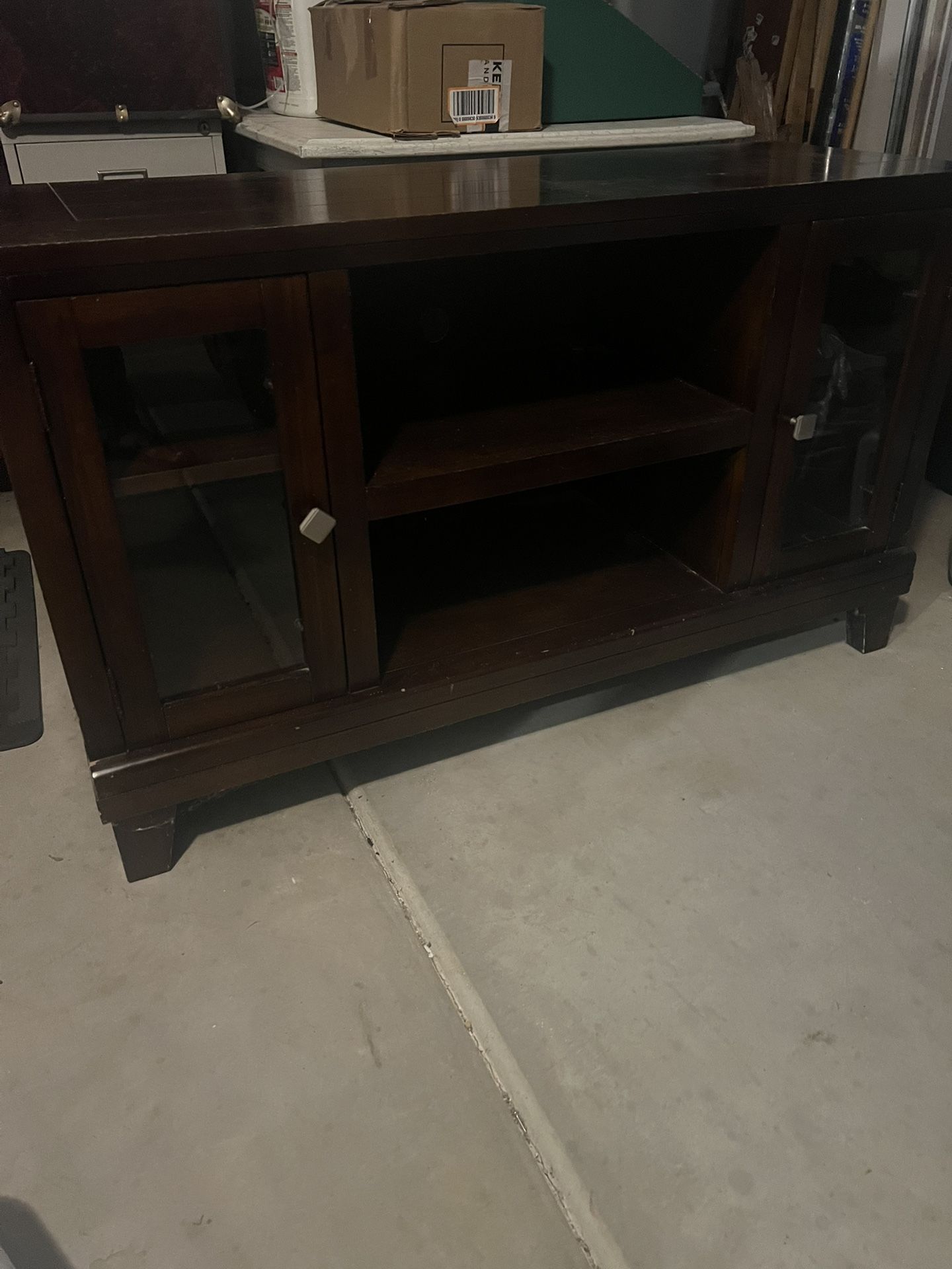Media Cabinet/ TV / Storage $20