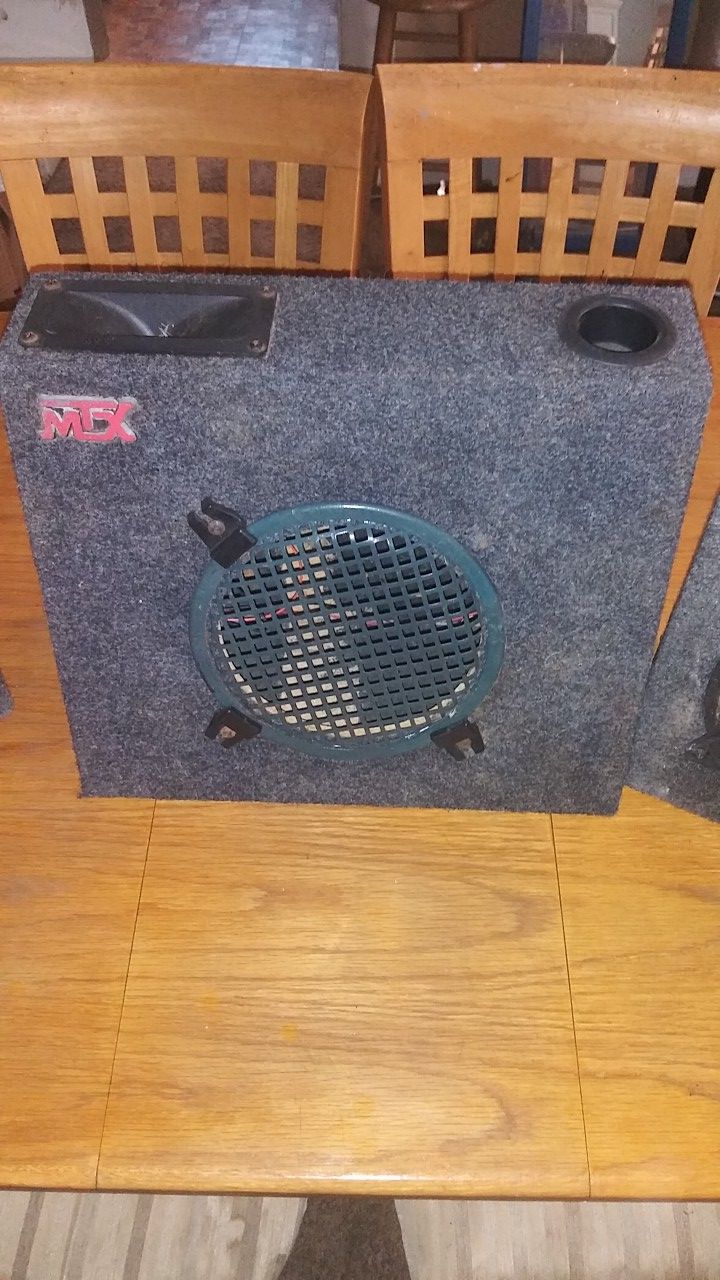 8 inch kicker boxes