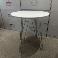 CLEARANCE White Wood Top Nook Table