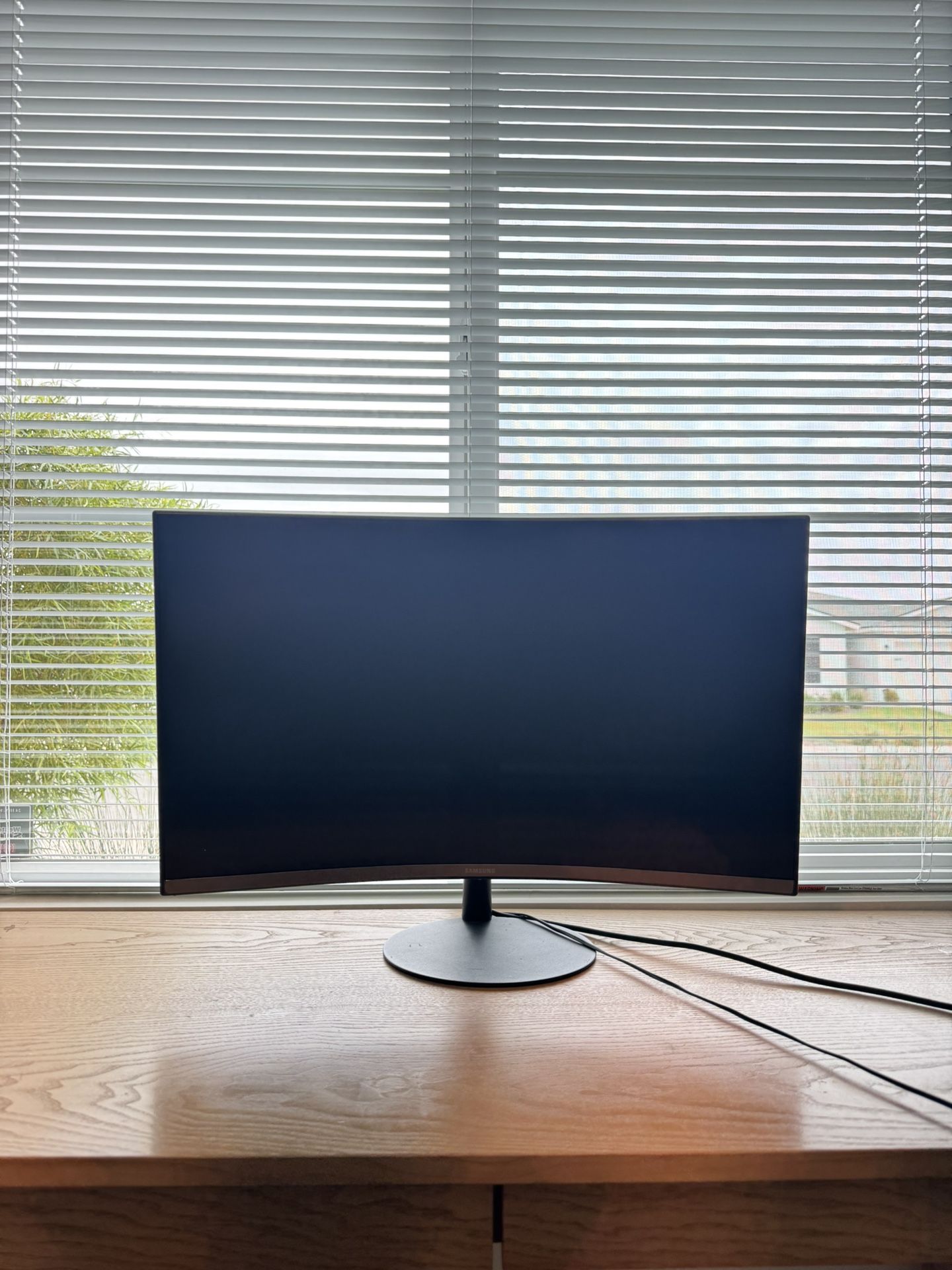 Curved Samsung Monitor