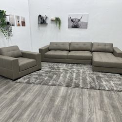 Sectional Couch - Brand new 