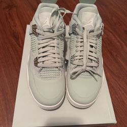 Jordan 4 Seafoam Green