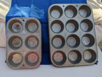 Cupcake Bakery Pans