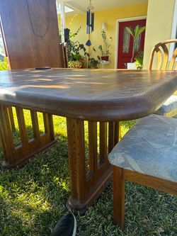 Dining table and china