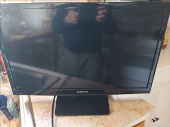 Samsung Series S UN24H4000BF 24" Standard LED TV | 1366x768 | 60Hz