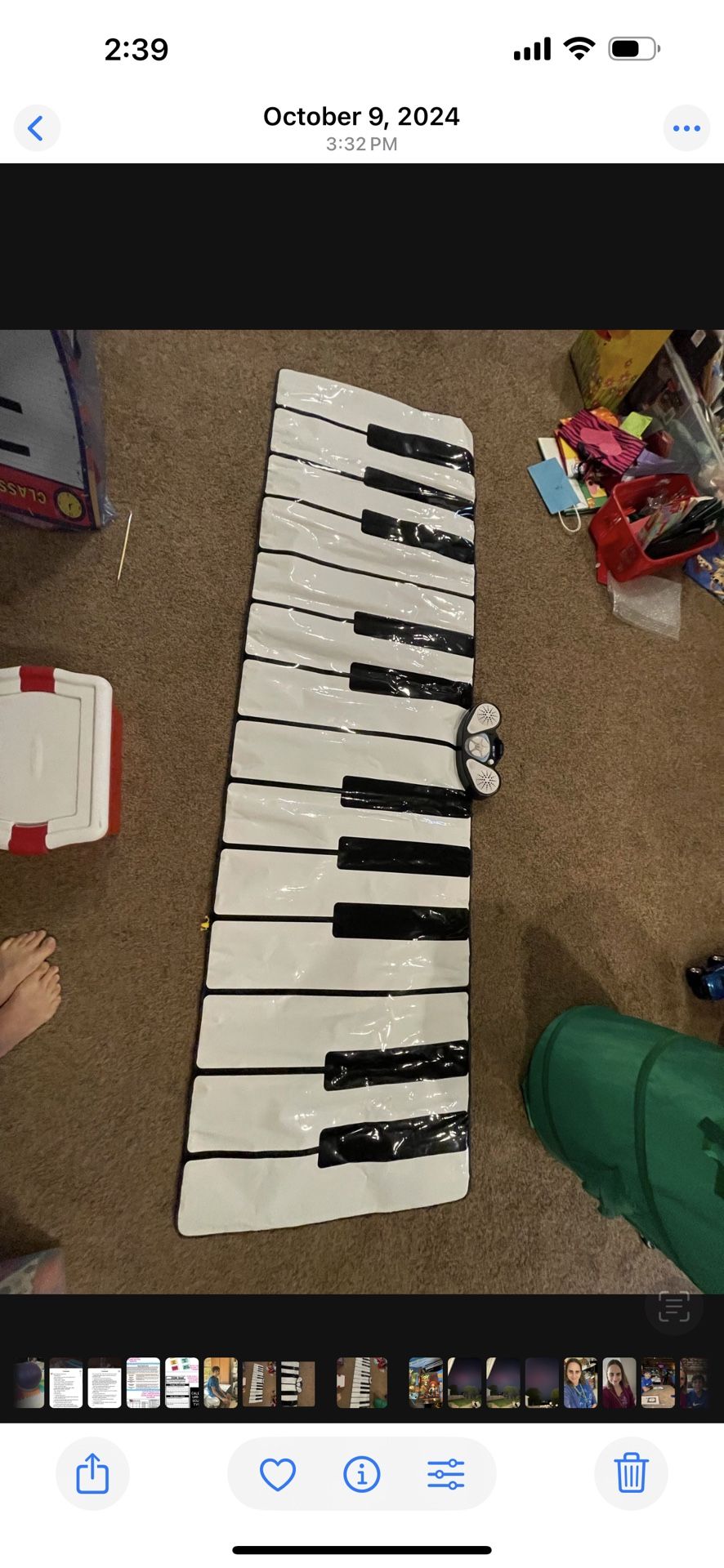 Musical Kids Step On Piano To Record and Play Back