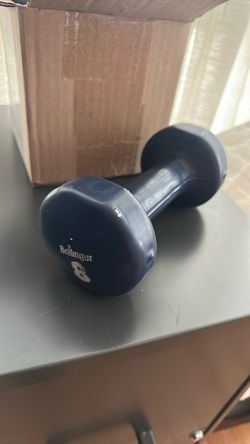 8 lb dumbell