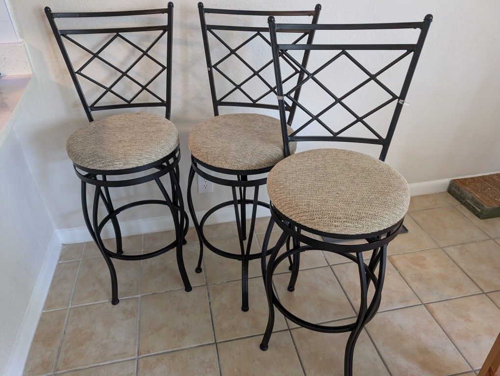 Set of 3 Metal Bar/Counter Stools