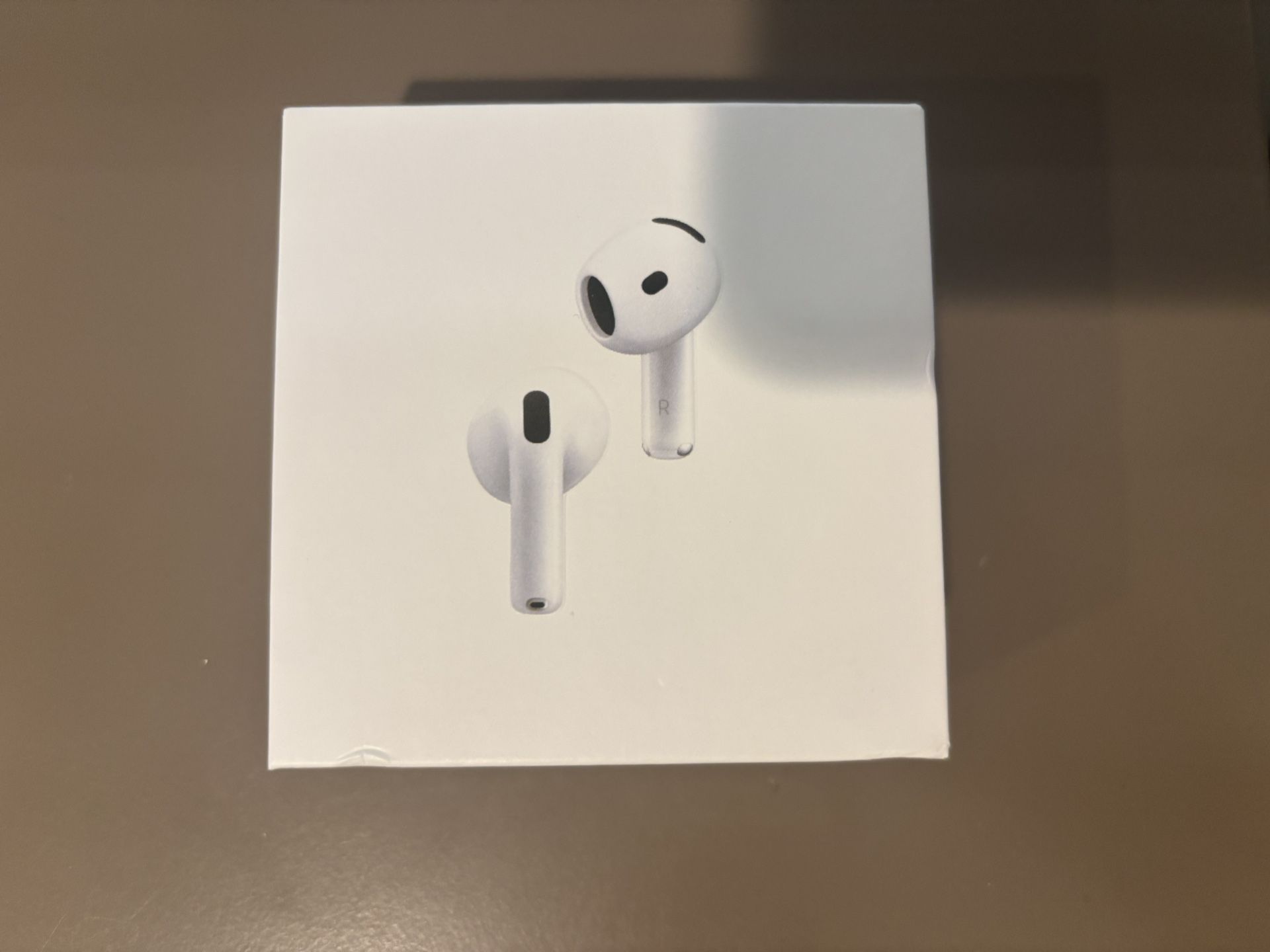 AirPods 4