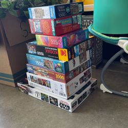 Puzzle Bundle -8 Puzzles Like New