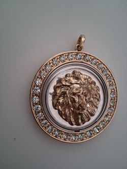 Gold plated medallion