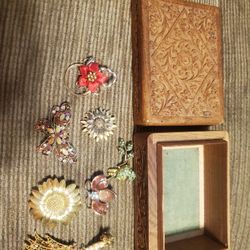 Broach Pins And Box 