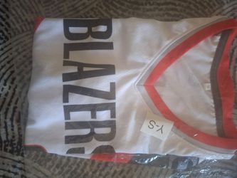 Deni Advija Jersey