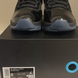 Jordan retro 11 gammas Size 8
