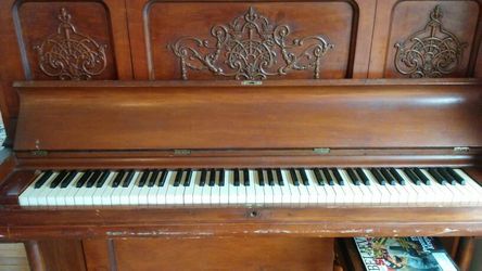 1898 Kimball Upright Piano