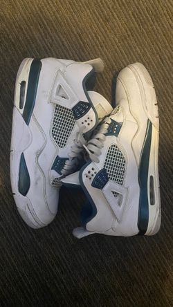 Jordan 4’s