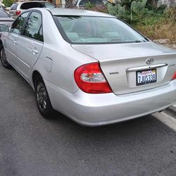 2004 Toyota Camry