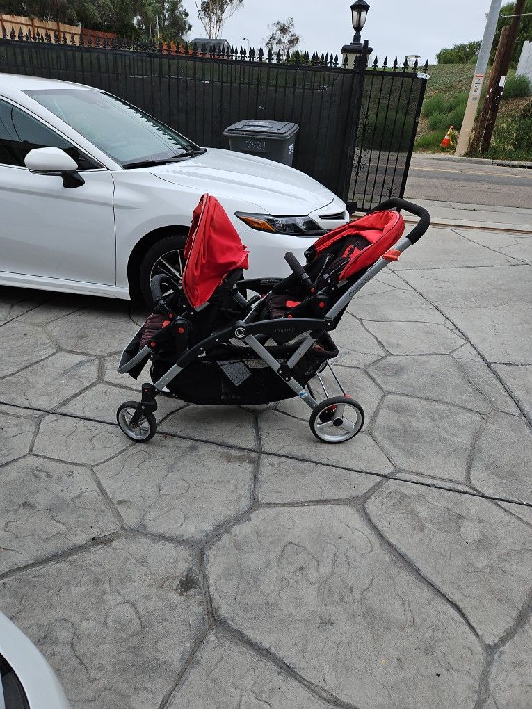 Romero britto car seat and adapter