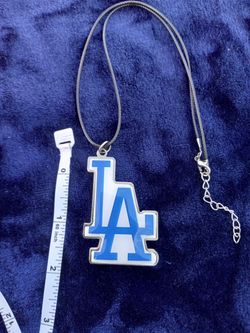 LA Necklace And Keychain 