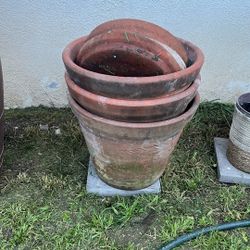 Free Pots