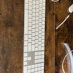 Apple Wireless Keyboard