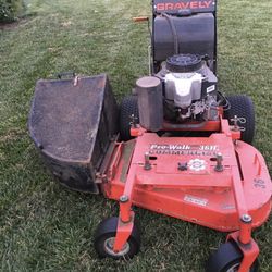 Kawasaki Lawn Mower 