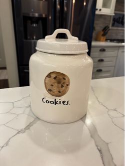 Rae Dunn boutique cookies canister
