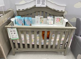 3 piece infant/toddler bedroom set