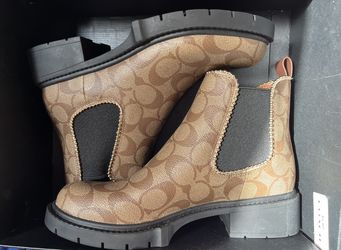 Coach Boots Size 7 Women’s *NEW*