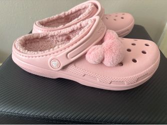 Disney Crocs Pink