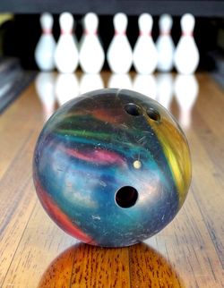 Vintage AMF bowling bag with Columbia bowling ball 13 lb