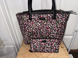 Kate Spade Tote Bag And Matching Wallet New With Out Tags 