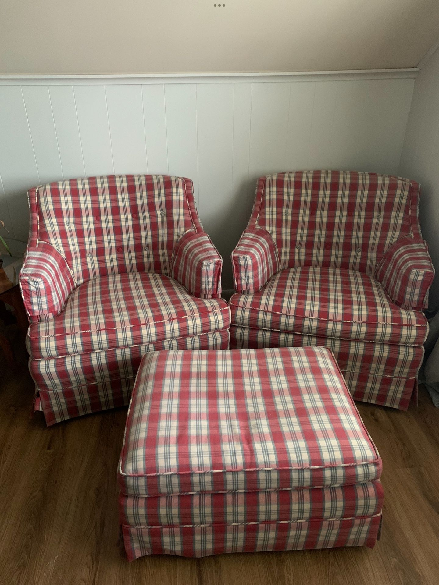 2 Red Plaid Vintage Chairs Plus Ottoman Excellent Condition 