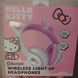 Hello Kitty Headphones
