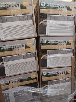 8000btu Windows Ac By GE WiFi Smart.  Complete Set Set In Box With Warranty.