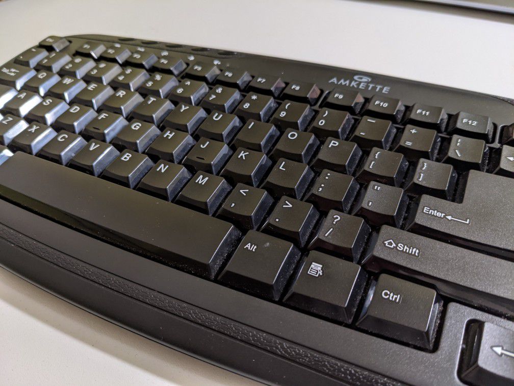 Amkette wireless keyboard and mouse