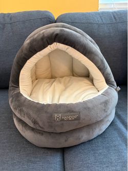 Cat bed