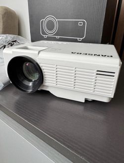New Projector - Projects Up to 200" 