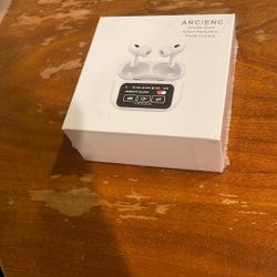 Special Earphones With Screen